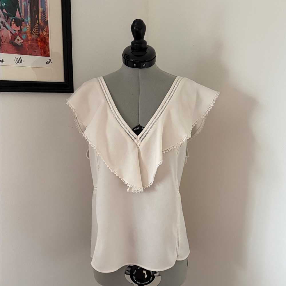 Sezane v neck sleeveless blouse